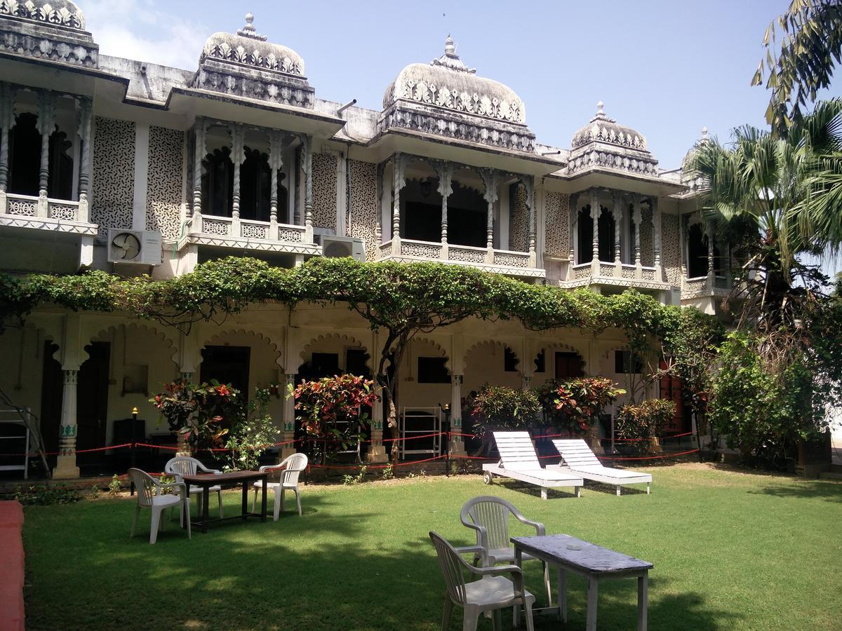 Rang Niwas Palace Udaipur Exterior photo